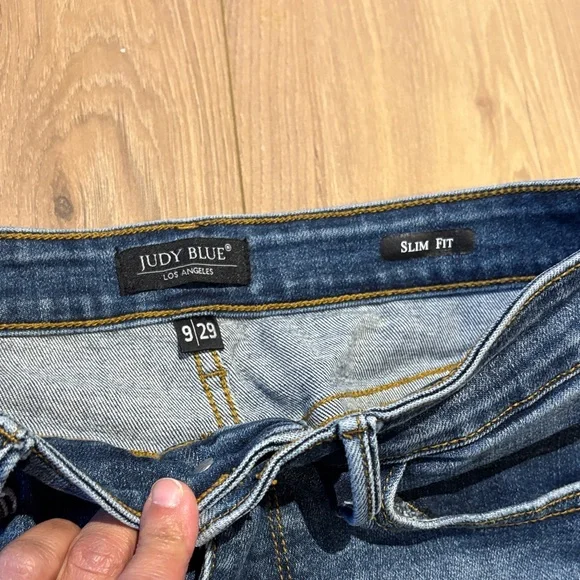 Judy Blue Dark Wash Slim Fit Jeans size 9/29 - Picture 2 of 6